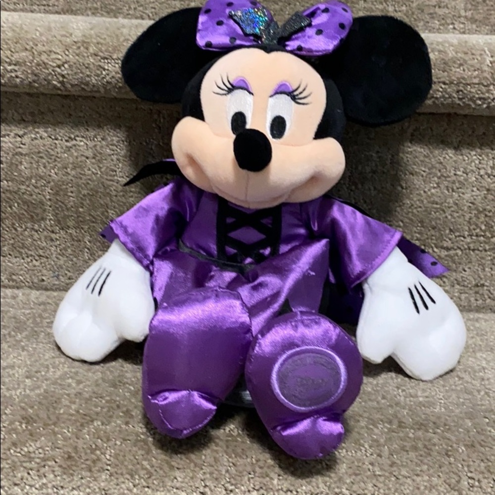 Disney halloween purple Minnie mouse